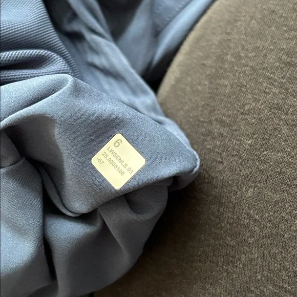 Lululemon Dance Studio Pants MR 7/8 Blue Twill SZ 6 NWT๐๐๐ - Picture 6 of 6